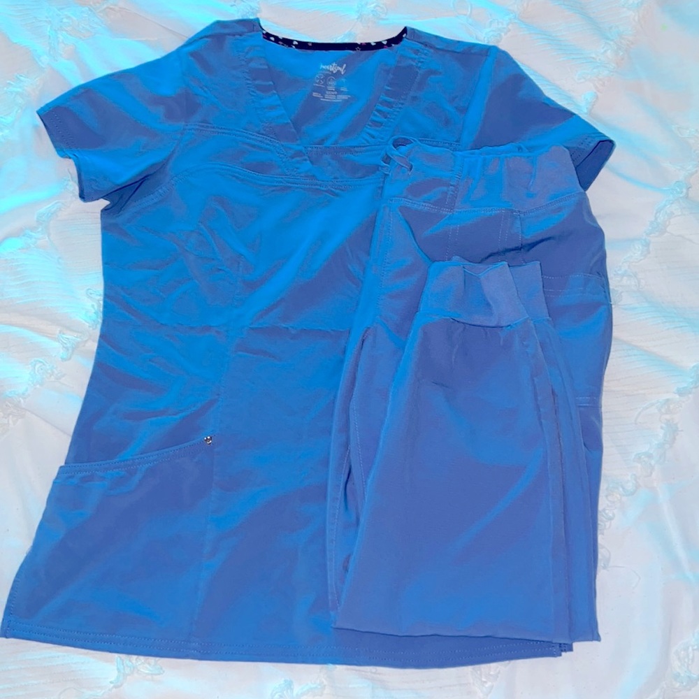Heartsoul baby blue jogger scrubs size small petite